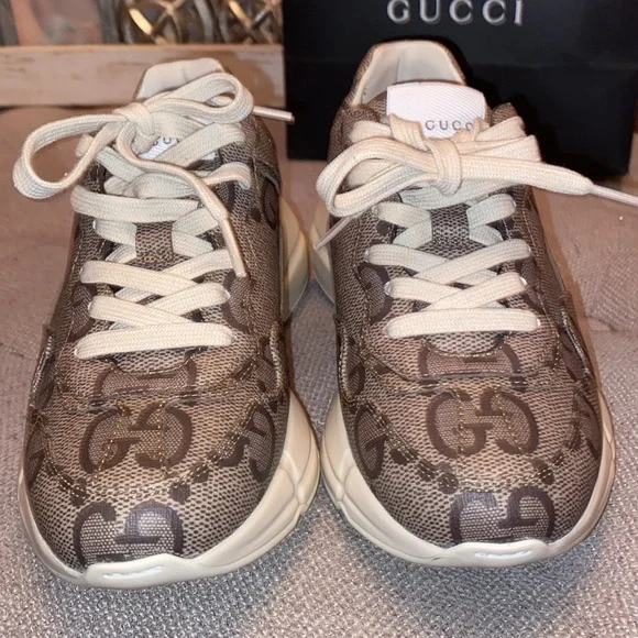 Gucci Macro Supreme Beige Ebony  low top Sneakers - Picture 12 of 17